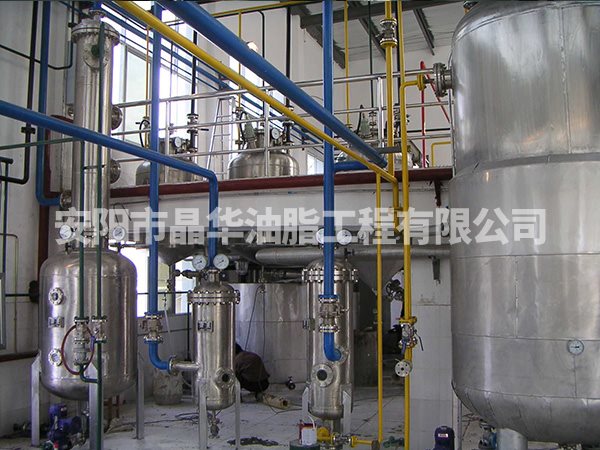 甘肃低温萃取设备的工作流程及原理